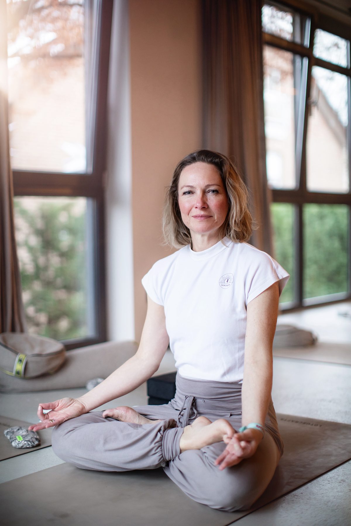 Martina Knieps – Zertifizierte Yogalehrerin im Lotussitz